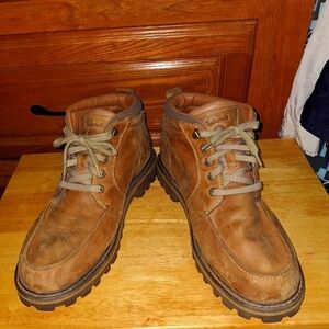 Timberland Brown Leather Chukka Boots with Rugged Design and Sturdy Sole. Men 13